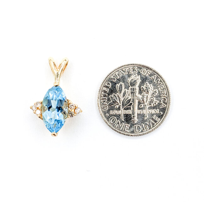 Pendant .06ctw Round Diamonds 2.0ct Topaz 14ky 20x12.5mm 223100011