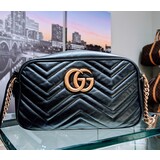  Handbag Gucci Marmont Qulited Calfskin Noir 123100057