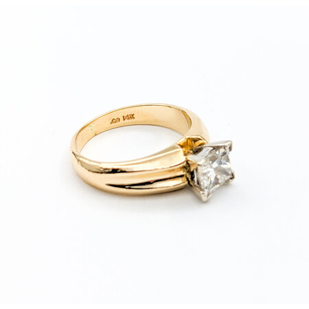 Ring Solitaire 1.01ct Princess Diamond 14ky Sz6 223100119