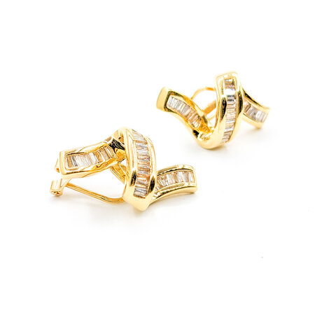 Earrings Clip Ribbon 1.0ctw Baguette Diamonds 14ky 23x14.5mm 223100106
