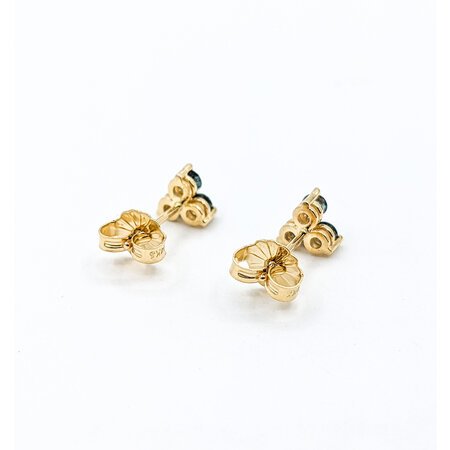 Earrings Stud 3-Stone .48ctw Brazilian Alexandrite 14kw 5.6x5mm 123110040