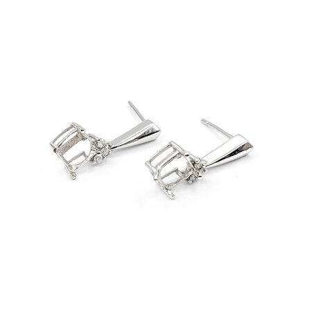 Earrings .10ctw Diamond 10kw 20x8mm 120090309