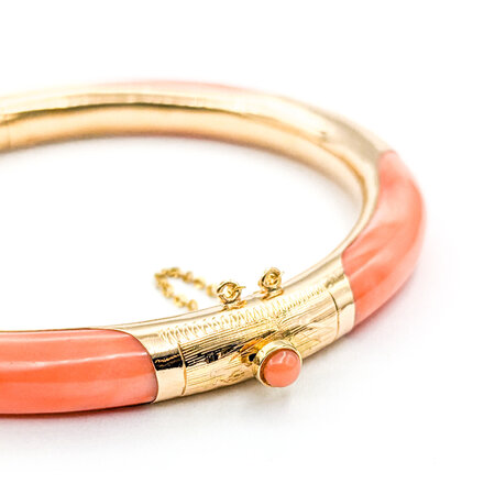 Bracelet Vintage Bangle 7mm Coral 14ky 7" 223120122