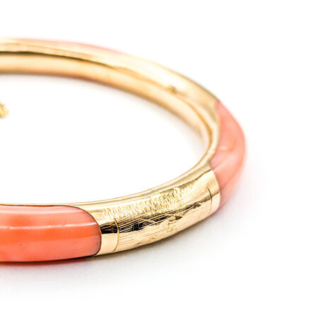 Bracelet Vintage Bangle 7mm Coral 14ky 7" 223120122