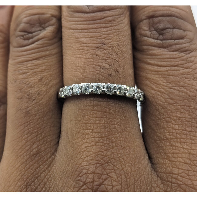 Ring .72ctw Round Diamonds Platinum Sz7 223110079