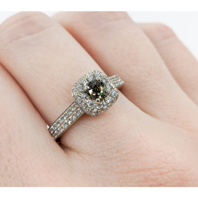 Ring .42ctw Diamonds .37ct Alexandrite 14kw Sz7 123040012