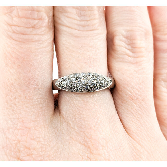 Ring .25ctw Pave Diamonds 14kw Sz6.5 223110101