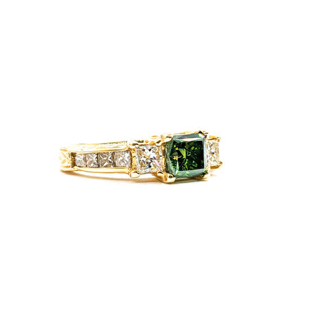 Ring 1.87ctw Green Princess Diamonds 14ky Sz6.5 223030027