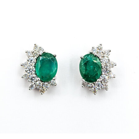 Ring .52ctw Round Diamonds 2.25ctw Emeralds 14kw 14.5x10.5mm 223030041