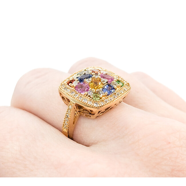 Ring .46ctw Round Diamonds 2.10ctw Muti Color Sapphire 14ky Sz7 223030024