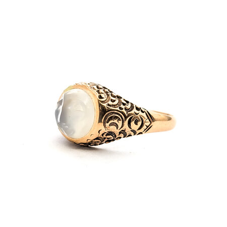 Ring Victorian 9mm Carved Cabochon Moonstone 10ky sz9 224010753