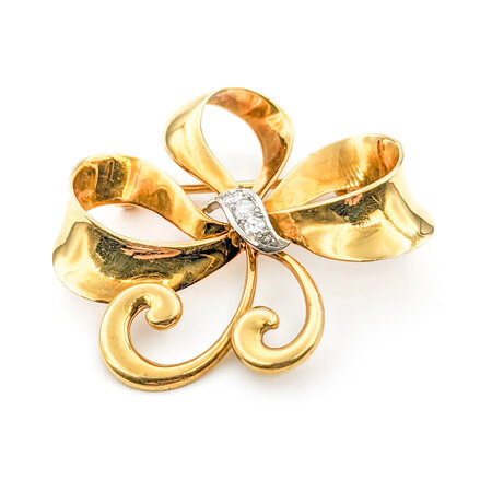 Pendant .10ctw Round Bow Pendant 1.3x1.3 18ky 224011752