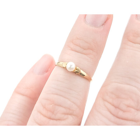 Ring Baby Heart Accents 3.2mm Akoya Pearl 14ky sz3 224040165