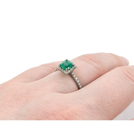 Ring .40ctw Diamonds 18kw .67ct Colombian Emerald Sz6.5 123110009