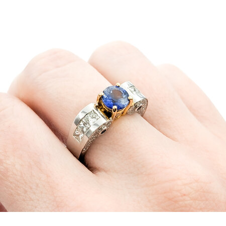 Ring 1.00ctw Princess & Round Diamonds 1.37ctw Sapphire 18ktt Sz6.25 222110031