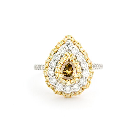 Ring Fancy Colored Diamonds .76ctw Diamonds .56ctw 18k Sz7 220100040
