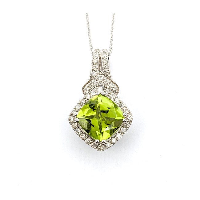 Pendant Drop 0.30ctw Round Diamonds 2.15ctw Peridot 10.5x10.5mm 10kw 18" 124031253