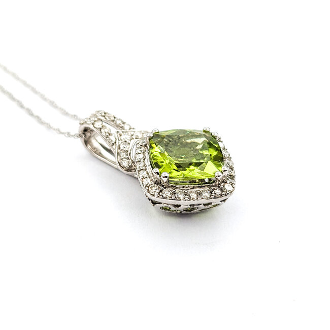 Pendant Drop 0.30ctw Round Diamonds 2.15ctw Peridot 10.5x10.5mm 10kw 18" 124031253