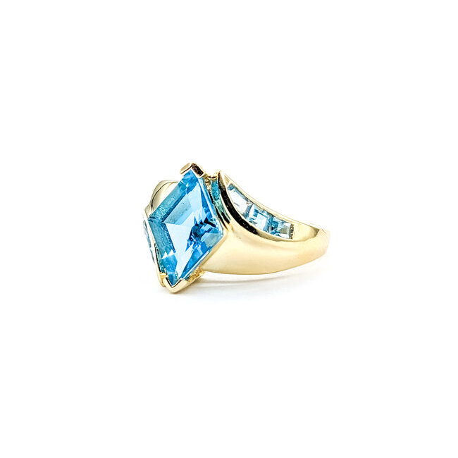 Ring 1980's 3.50ctw Fancy/Baguette Topaz 14ky 224030155