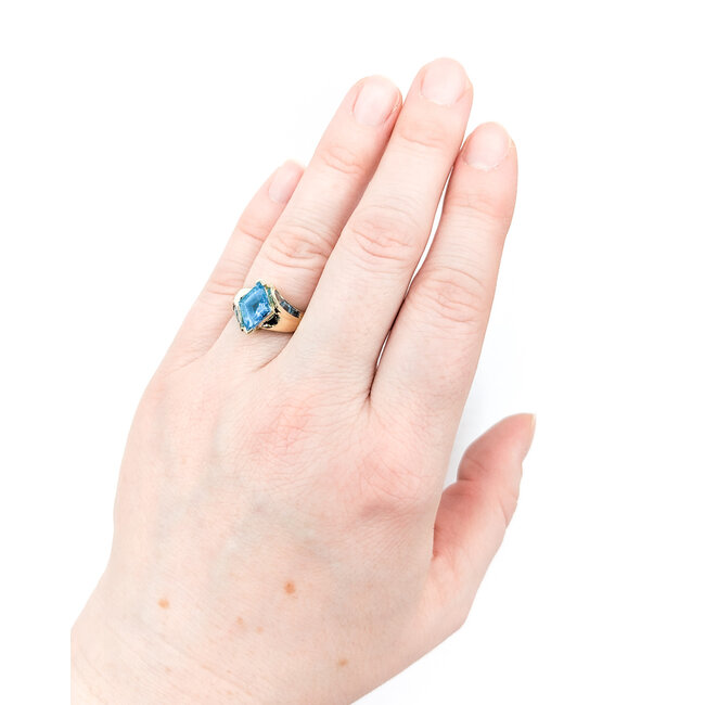 Ring 1980's 3.50ctw Fancy/Baguette Topaz 14ky 224030155