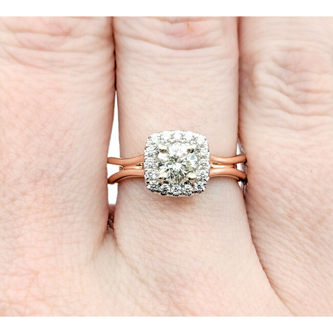 Ring Halo .65ctw Round Diamonds    14kr sz6.25 124030302