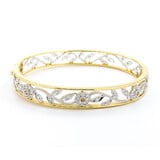 Bracelet Simon G Hinged Bangle .97ctw Round Diamonds Milgrain Floral Design 18ktt 7" 8.5mm 224023005