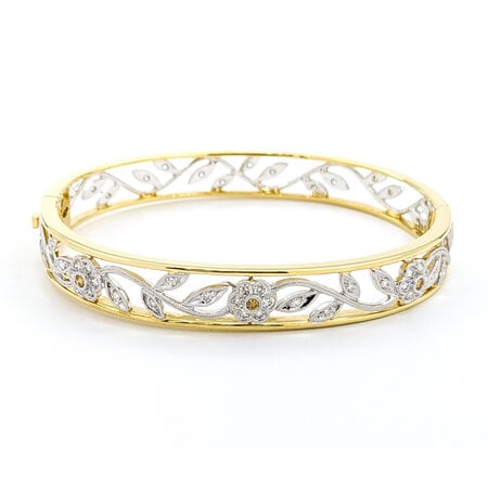 Bracelet Simon G Hinged Bangle .97ctw Round Diamonds Milgrain Floral Design 18ktt 7" 8.5mm 224023005