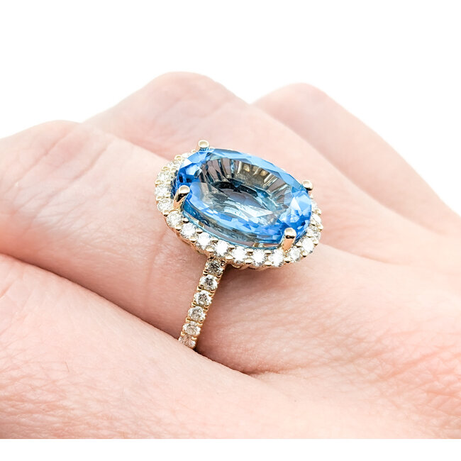 Ring .76ctw Round Diamonds 7.47ct Blue Topaz 14ky sz7 124040157
