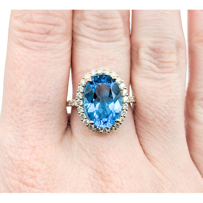 Ring .76ctw Round Diamonds 7.47ct Blue Topaz 14ky sz7 124040157
