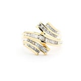  Ring .33ctw Round/Baguette Diamonds Bypass 10ky 224040002