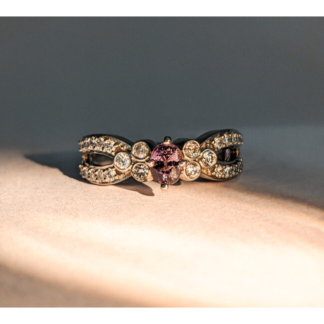 Ring .33ctw Diamonds .44ct Alexandrite GIA: 1236197402 14kw Sz6 123120110