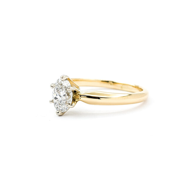 Ring Solitaire .76ct Oval Diamond    14ky Sz6.5 222050002