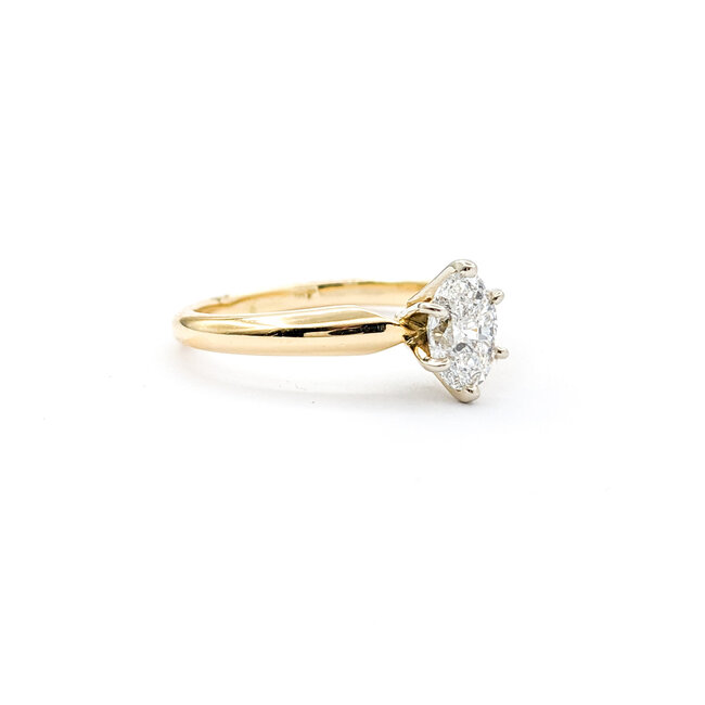 Ring Solitaire .76ct Oval Diamond    14ky Sz6.5 222050002