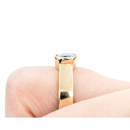 Ring 7.5x6mm Topaz 14ky Sz6.5 223060008