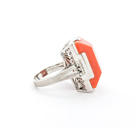 Ring Vintage .15ctw Round Diamonds 21x11.5mm Coral Platinum Sz6.5 223070035