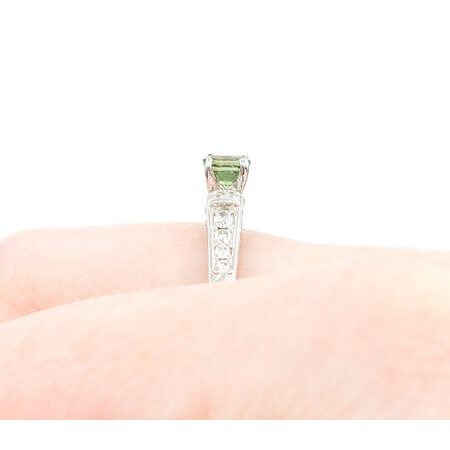 Ring  .18ctw Diamonds .46ct Alexandrite GIA: 5234260861 14kw Sz8 122010009