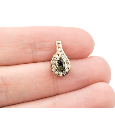 Pendant Drop .13ctw Round Diamonds .29ct Alexandrite GIA: 2231260935 13.9x7.8mm 14ky " 124011250