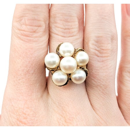 Ring 6.5-7mm each Round Pearls 14ky Sz7 220070009