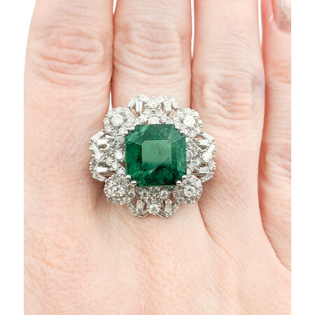 Ring 2.56ctw Round/Baguette Diamonds 8.24ct Emerald 14kw sz7.25 224060182