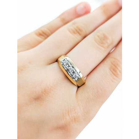 Ring .25ctw Round Diamonds 3 Stone 14ky sz10 224060014