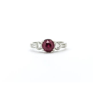 Ring .64ctw Round & Baguette Diamonds 1.27ct Ruby 950pt sz7 2.6mm 124060197