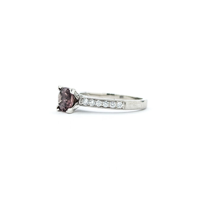 Ring .20ctw Round Diamonds 1.40ctw Color-Change Garnet 14kw sz8 124040185