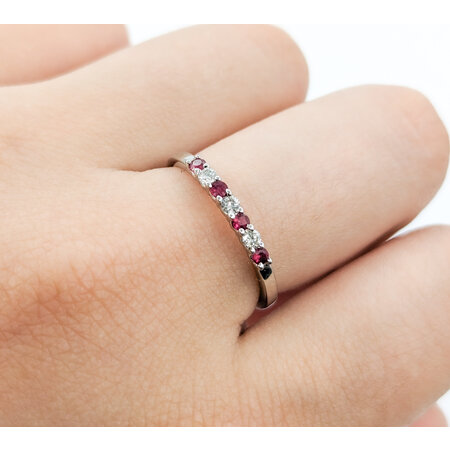 Ring Shared Prong .10ctw Round Diamonds .14ctw Rubies 14kw sz7.5 124060240