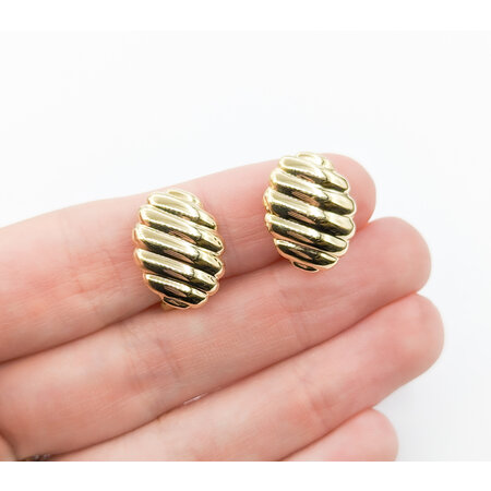 Earrings Ribbed Ovals Omega Clip On 17x13mm 14ky 224074302