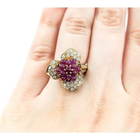 Ring Cabochon 0.52ctw Round Diamonds 2.04ctw Ruby 18ky sz6.5 224070169