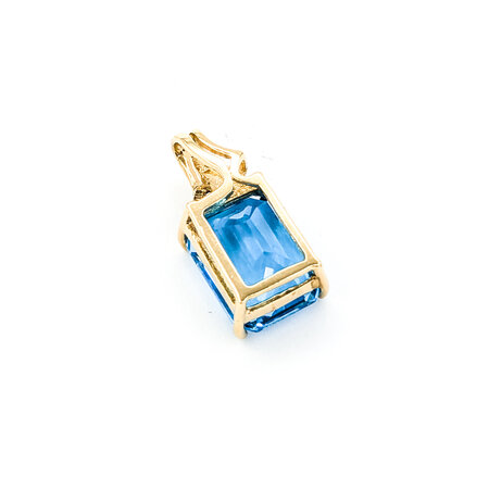 Pendant 15.0ct Emerald Cut Topaz 26x12.5mm 14ky " 224071253