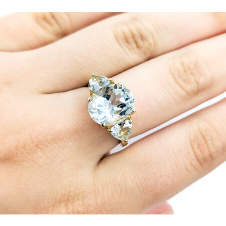 Ring 3 Stone 8.25ctw Oval/Trillion Topaz 14ky sz7 224070184