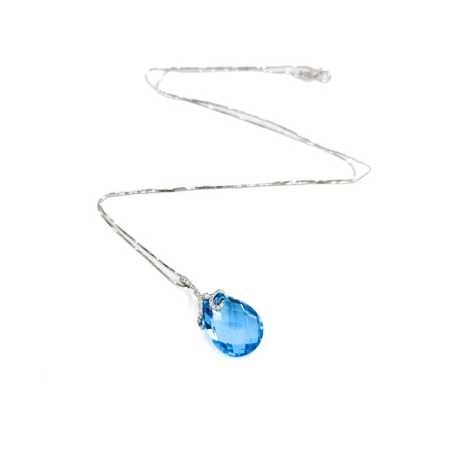 Pendant .09 Diamonds (VS) 13.09 Ctw Blue Topaz W/CH 18KW 122120260