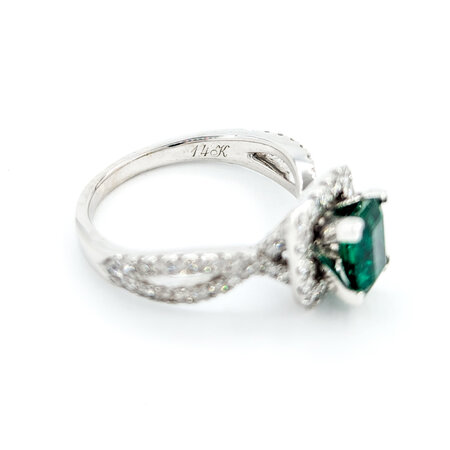 Ring .75ctw Round Diamonds .96ct Emerald 14kw Sz7 10x10mm 124060180