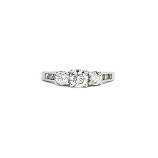 Ring Engagement 3-Stone .85ctw Round Diamonds 14kw sz7 124070302